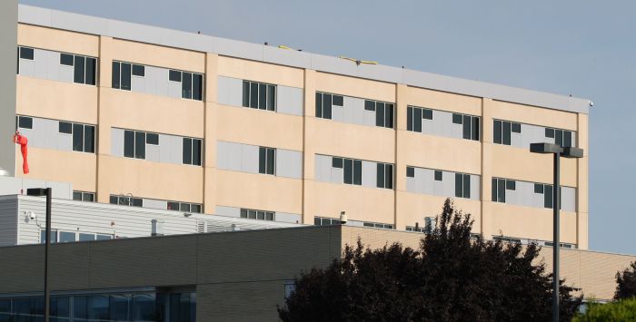 Perfection Glass Gallery for Commercial Areas 19